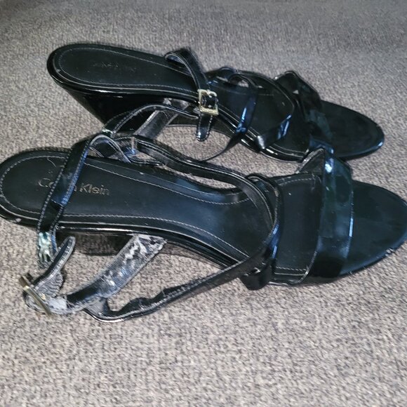 COPY - Calvin Klein Black Wedge Strappy Sandals 2.5" Heel - Picture 4 of 12